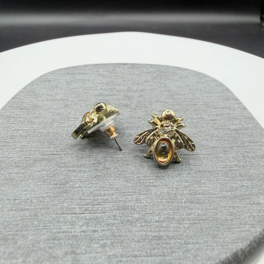 Amber & Gold Tone Bee Stud Earrings Rhinestone Insect Statement Jewelry Pierced